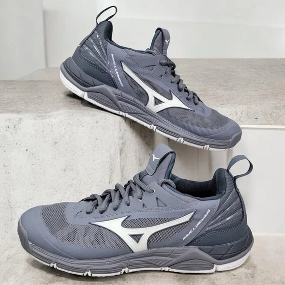 Mizuno Women's Wave Luminous Volleyball Shoes - Picture 5 of 16